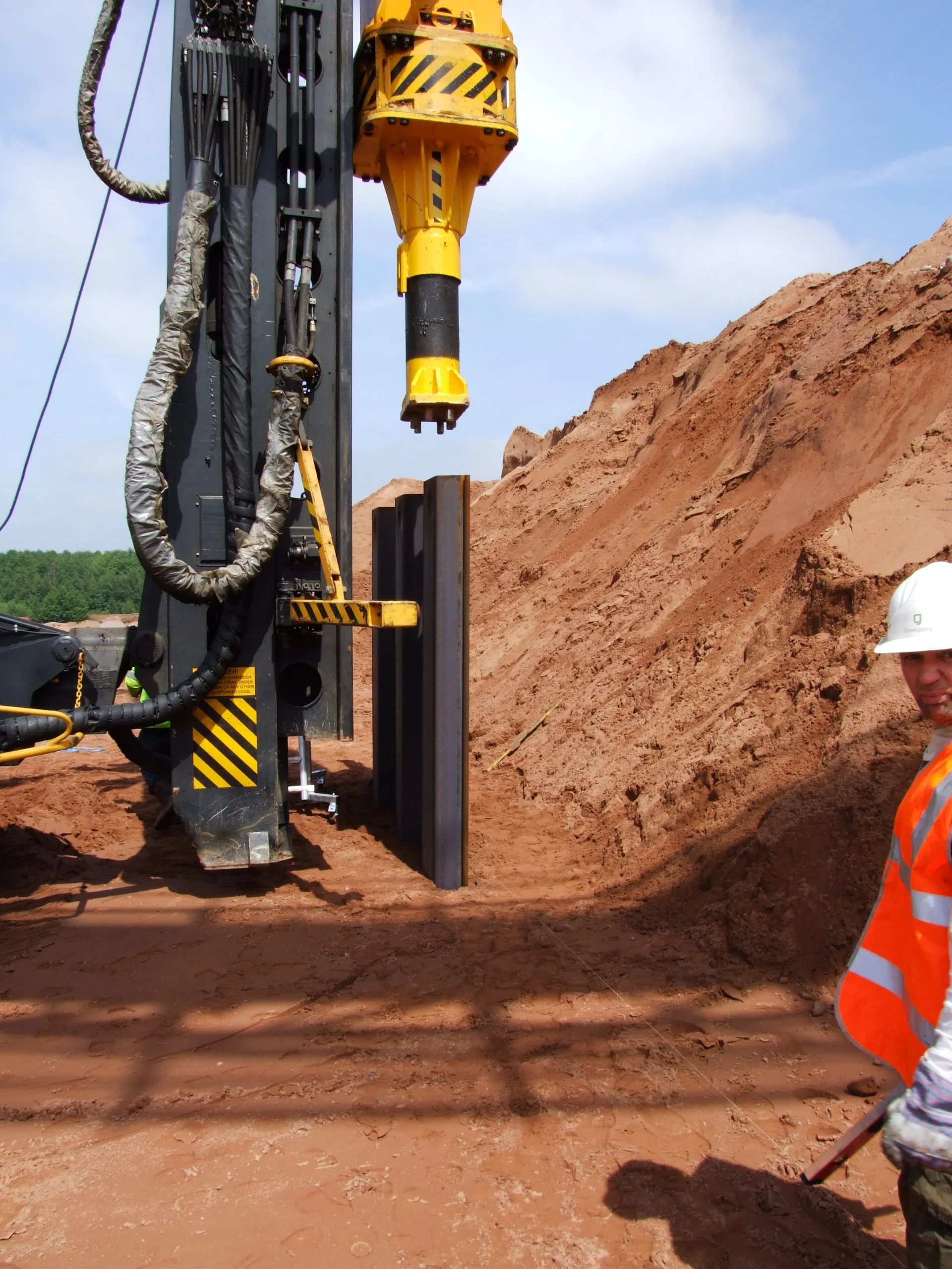 Mini pilling services nurse in London preparing mobile infusion session